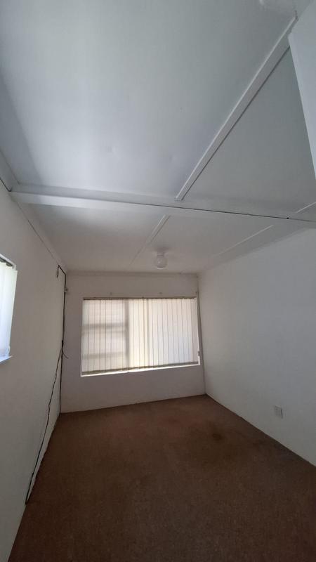 To Let 1 Bedroom Property for Rent in Panorama Western Cape